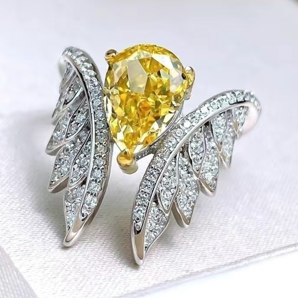 Yellow Zirconia & Simulated Diamond Angel Wings Glam, Luxury, Party Ring, Sz 6